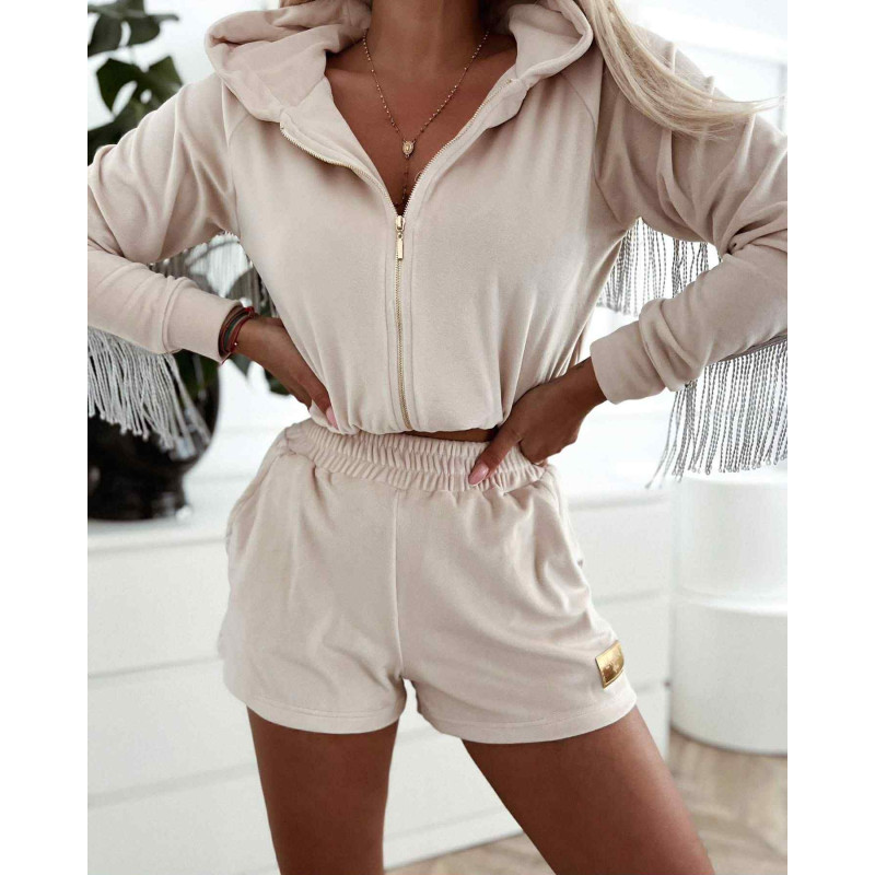 KOMPLET Z FRĘDZLAMI BLUZA I SPODENKI KOMPLET Z FRĘDZLAMI BLUZA I SPODENKI