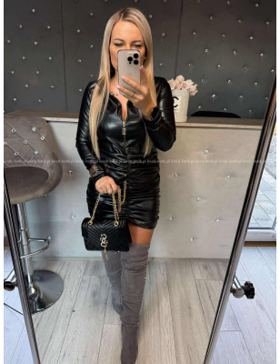 SUKIENKA EKO SKÓRA Z ZAMKIEM