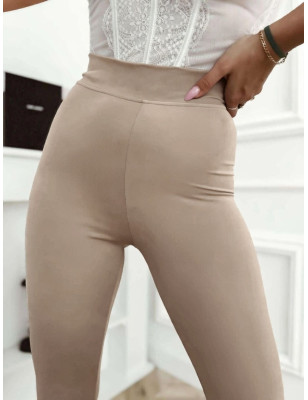 MODELUJĄCE LEGGINSY MEGA PUSH UP Z SERDUSZKIEM