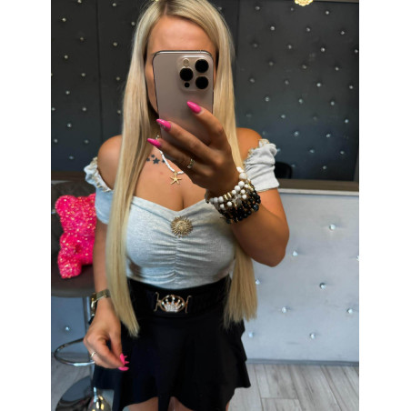 BLUZKA HISZPANKA PRĄŻEK Z BROSZKĄ SZARA
