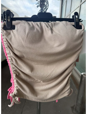 PRĄŻKOWANY TOP PUSH UP