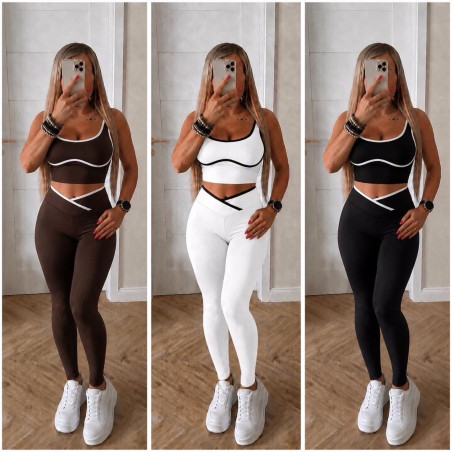 KOMPLET SPORTOWY Z LAMPASAMI TOP I LEGGINSY